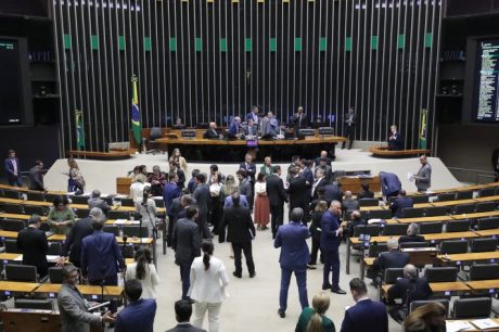 Câmara aprova suspensão da dívida do Rio Grande do Sul por três anos