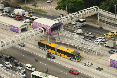 BRT Transbrasil: Novo serviço expresso Deodoro x Gentileza oferece viagem mais rápida em horários de pico