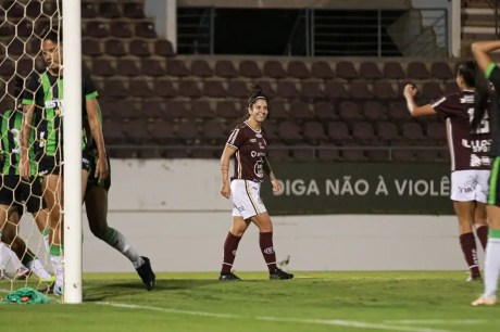 Ferroviária vence para assumir vice-liderança do Brasileiro Feminino