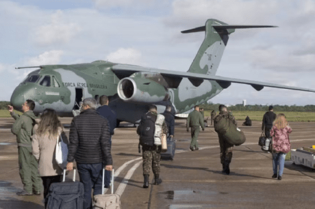 RS: Anac autoriza voos comerciais em base aérea de Canoas