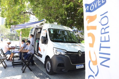 Prefeitura de Niterói leva serviço de orientação aos consumidores do Ingá