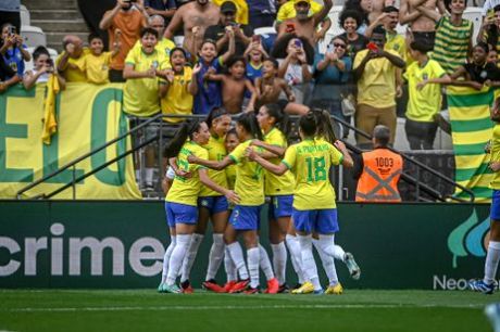 Brasil sai na frente para sediar mundial feminino de futebol