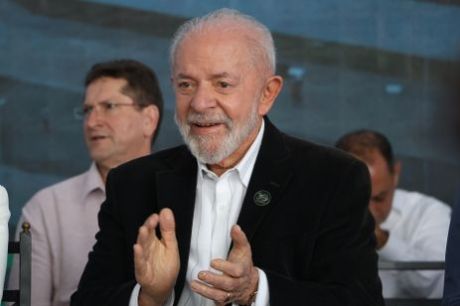 Com investimento de R$ 90 milhões, Lula visita obras do CEU de Diadema