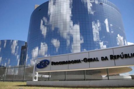 PGR é contra suspensão da privatização da Sabesp