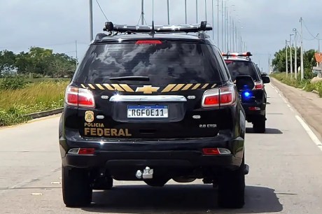 Polícia Federal combate tráfico de drogas em quatro estados