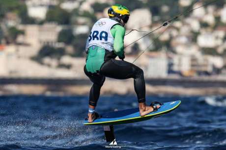 Vela: Bruno Lobo estreia em quarto lugar na Fórmula Kite