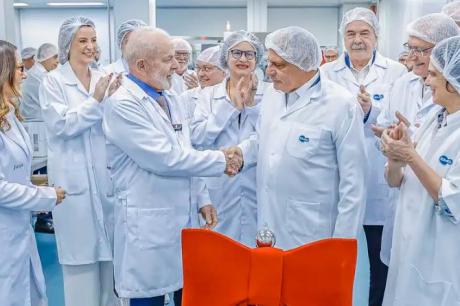 Brasil inaugura fábrica de medicamentos para diabetes e obesidade