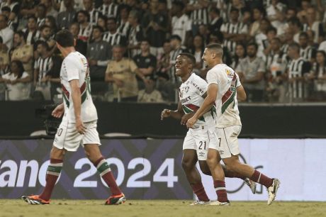 Fluminense bate Atlético-MG no Mineirão para dormir fora do Z4