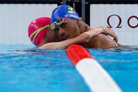 Nadador Gabriel Araújo conquista 1º ouro do Brasil na Paralimpíada