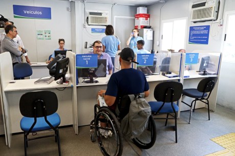 Dia D: na próxima segunda-feira (9/9), Detran.RJ destina um dia especial ao atendimento prioritário das pessoas com deficiência