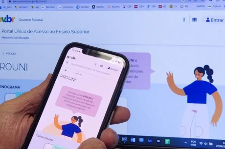 Pré-selecionados no Prouni têm até hoje para apresentar documentos