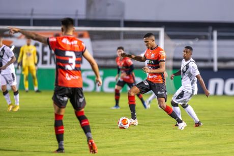 Série B: Ponte Preta e Ituano jogam para fugir do Z4 da competição