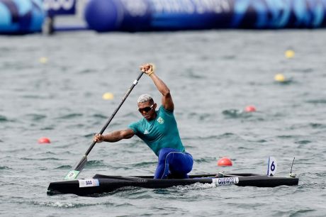 Isaquias fecha Brasileiro de Canoagem Velocidade com seis ouros