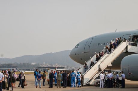 Aeronave parte de SP para terceiro voo de repatriação de brasileiros