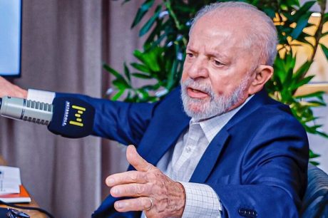 Lula sofre acidente doméstico, machuca a parte de trás da cabeça e cancela viagem que faria hoje à Rússia para a cúpula dos BRICS