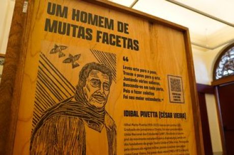 Histórias de vida em formato de cordel são tema de exposição em SP