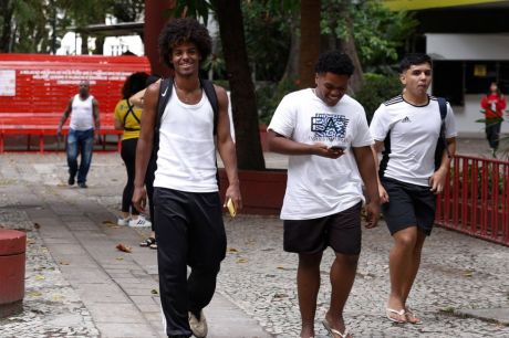 Quatro em cada dez jovens negros já foram excluídos no trabalho