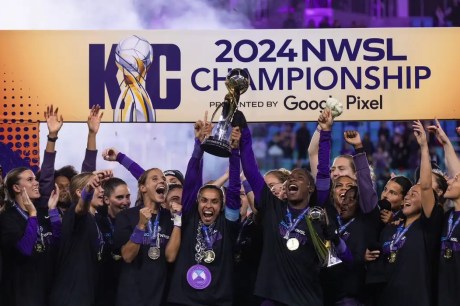 Marta é campeã com Orlando Pride na liga feminina de futebol nos EUA