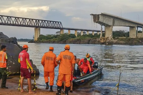 TO: Marinha usa drones aéreos e embarcações na busca por desaparecidos