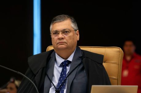 Dino manda CGU auditar R$ 469 milhões de emendas sem plano de trabalho