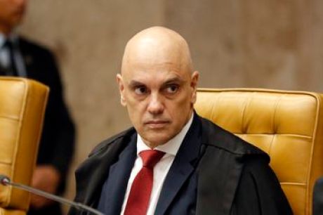 Moraes desativa conta pessoal no X um dia após cobrar multa da rede