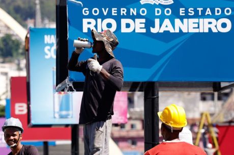 Calor extremo no trabalho afeta saúde a curto e longo prazo